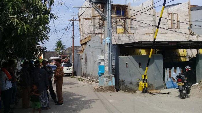 tkp-buruh-bangunan-tersengat-listrik.jpg