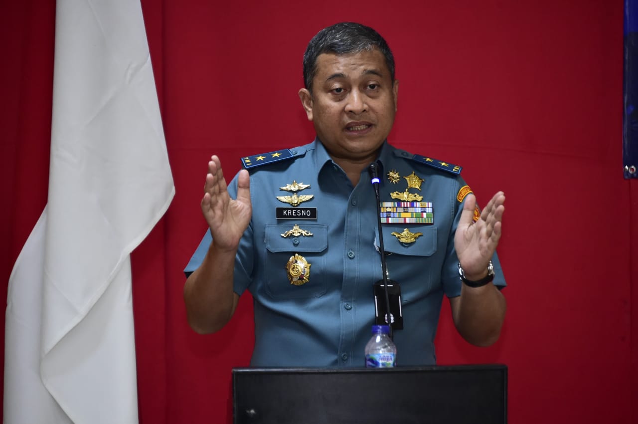 tni-dan-komite-palang-merah-internasional-bahas-hukum-humaniter_20230519_161557.jpg