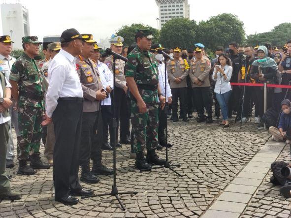 tni-siagakan-alutsista-kapal-rumah-sakit-dan-kapal-angkut.jpg