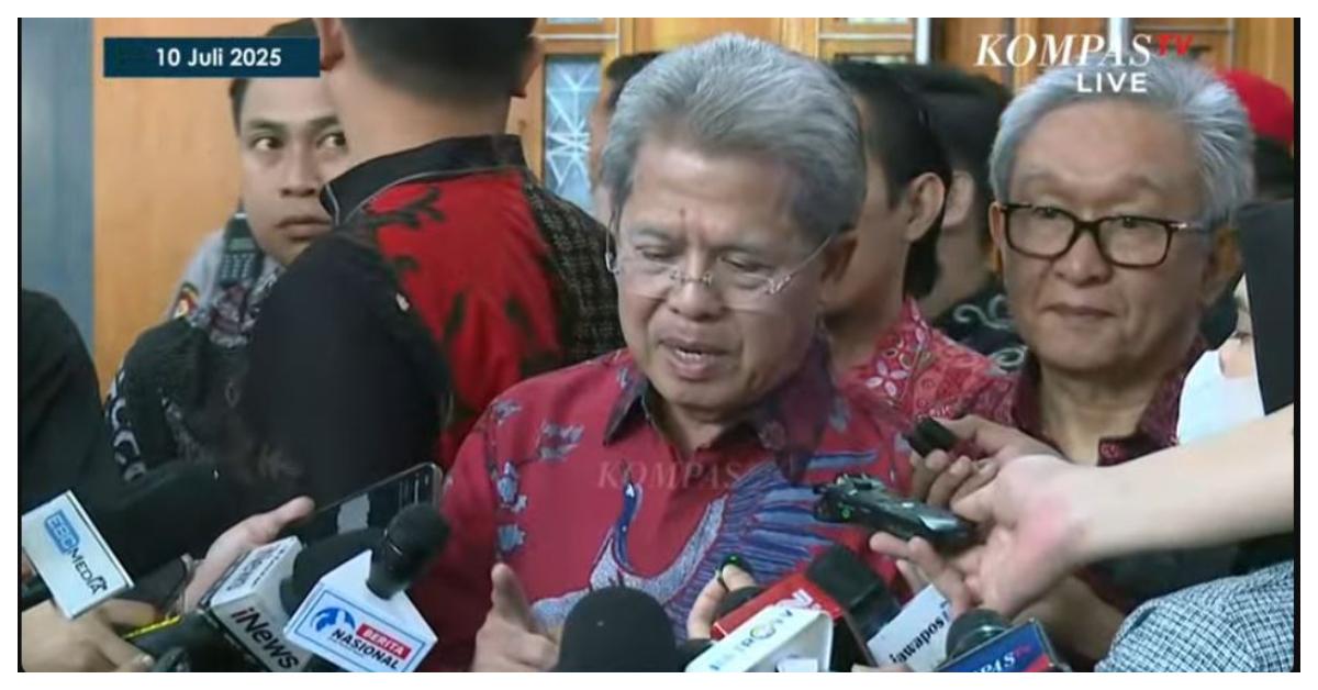 Sidang Pleidoi Usai, Todung Mulya Lubis: Hasto Kristiyanto Cuma Jalankan Tugas Partai