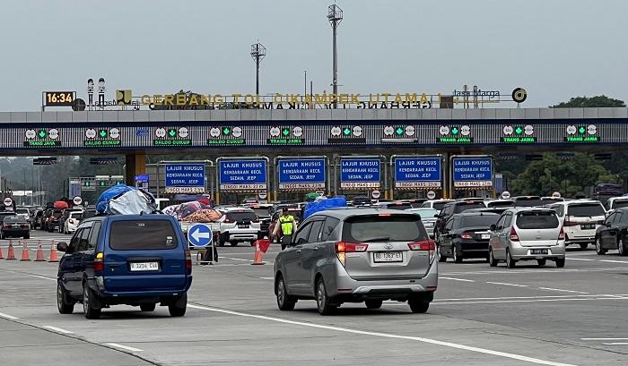 tol-cikampek-lancarrrr.jpg