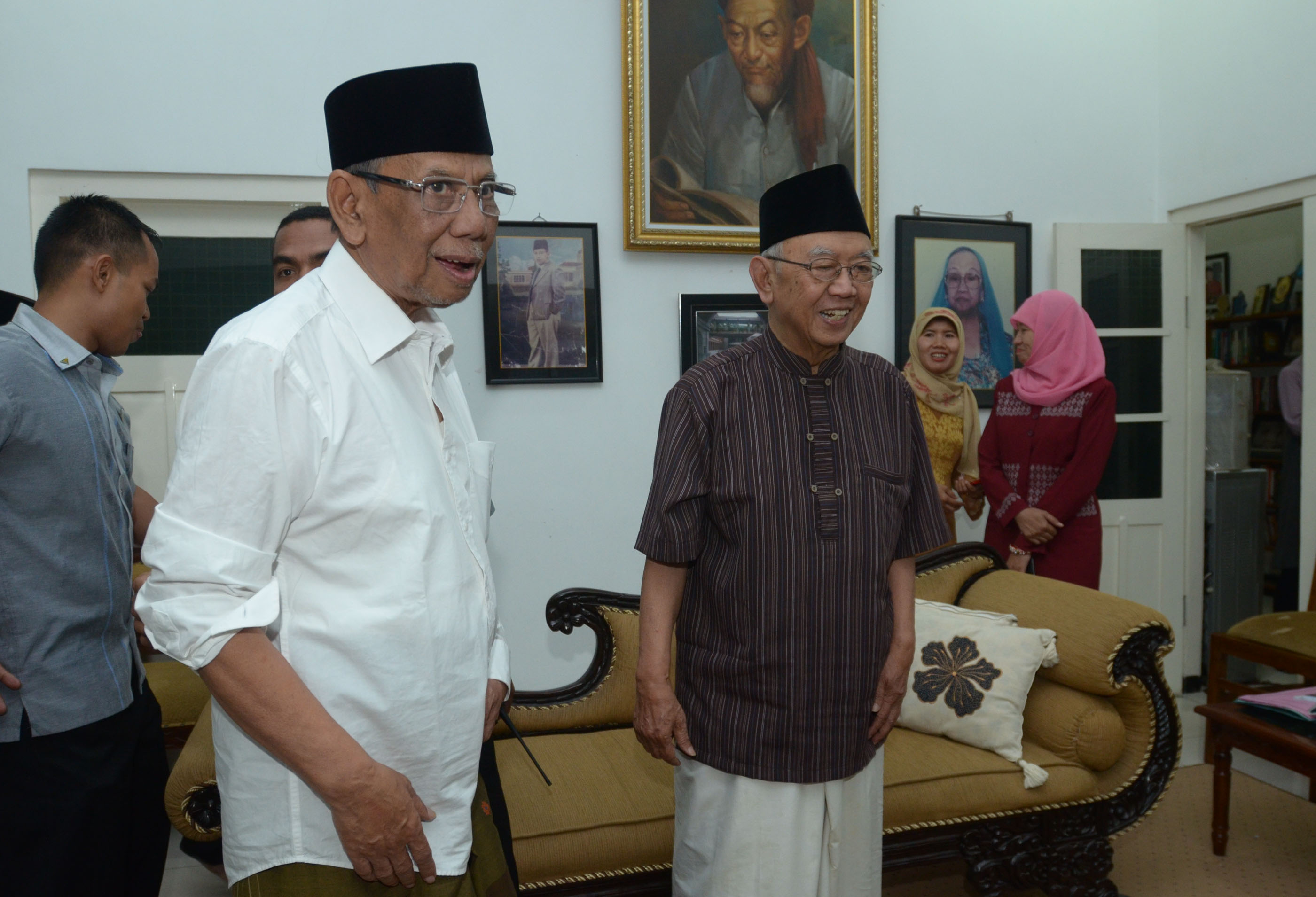 tolak-hasil-muktamar-ke-33-nu_20150806_010544.jpg