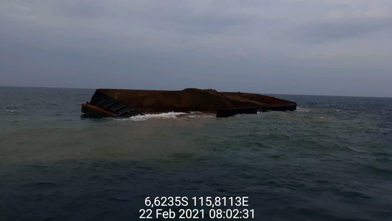 tongkang-star-marine-kandas-feb-2021.jpg