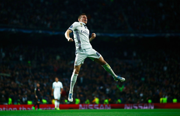 toni-kroos-jebolgawangnapoli_20170216_045524.jpg