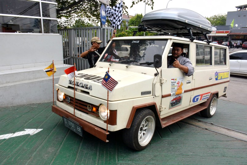toyota-kijang_20170906_122959.jpg