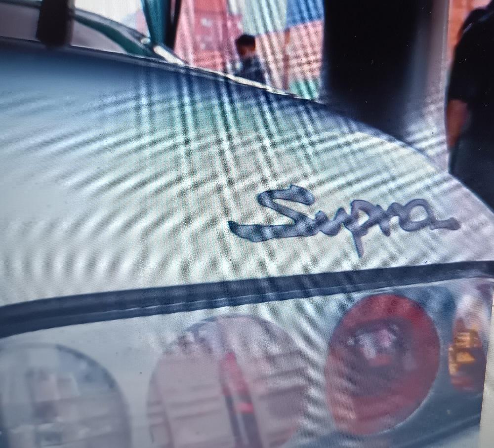 toyota-supra-lelang-bea-cukai.jpg