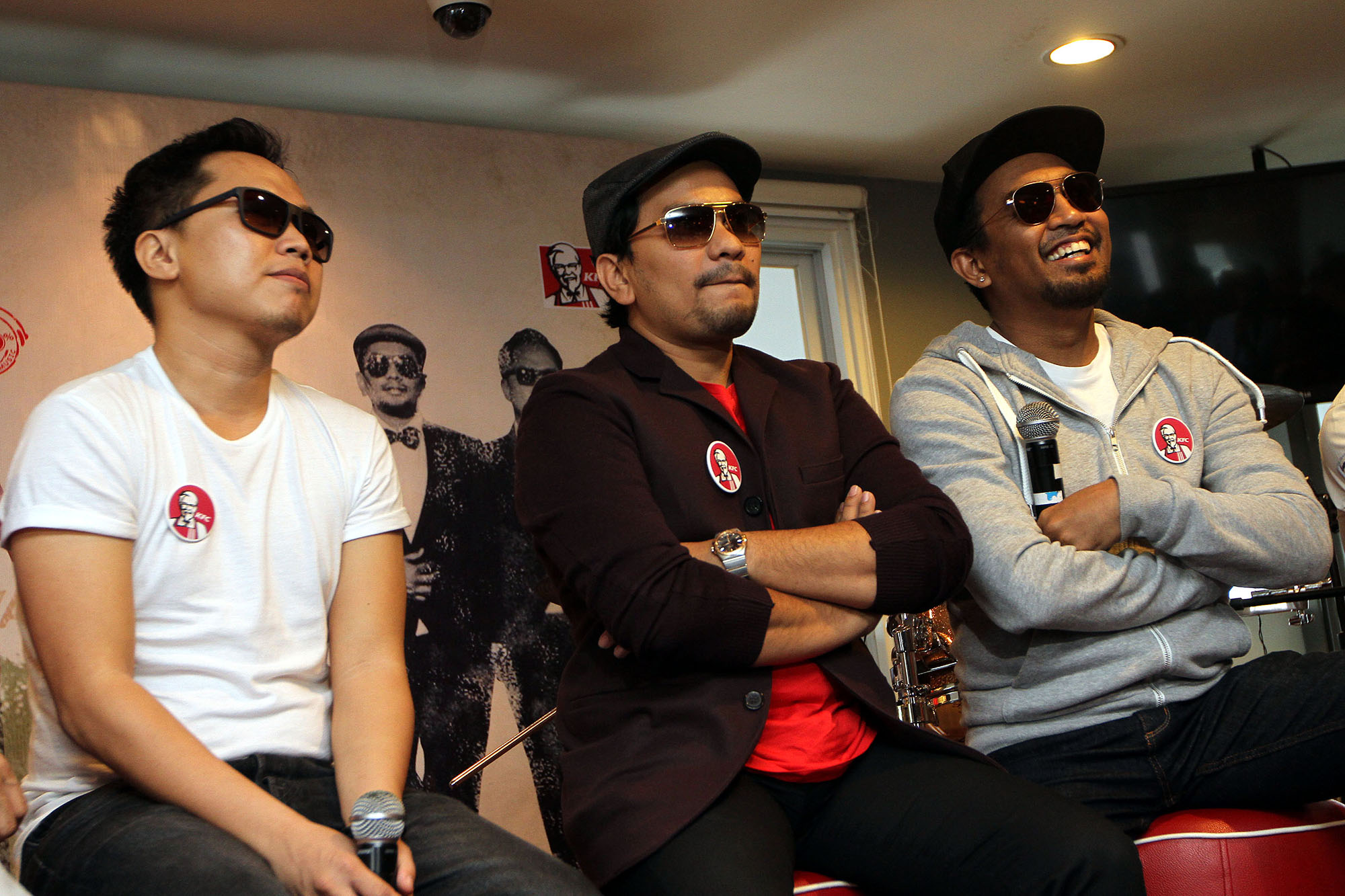trio-lestari-luncurkan-album_20150217_204418.jpg