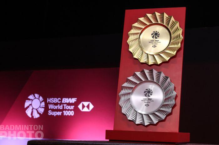 trofi-juara-bwf-world-tour-finals-2020-yang-akan-berlangsung-pada-27-31-januari-2021-di-thailand.jpg