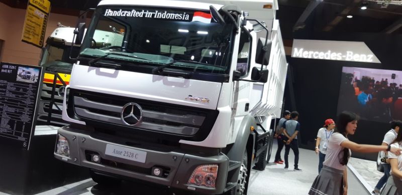 truk-mercedes-benz_20180301_141515.jpg
