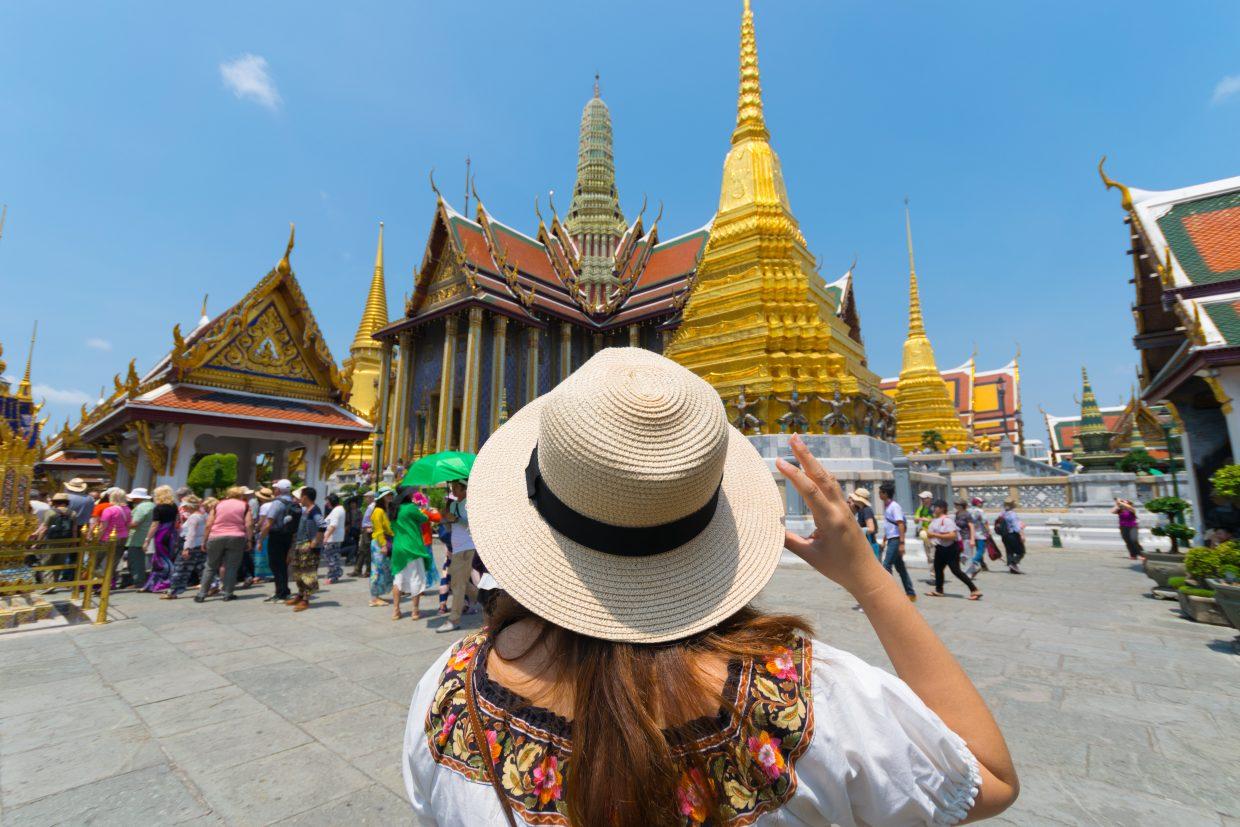 turis-liburan-di-thailand.jpg