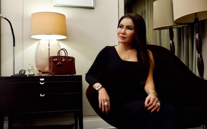 Teringat Sosok Medina Zein, Uci Flowdea Seperti Ditegur Tuhan