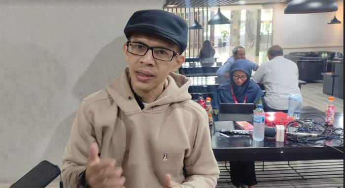 ujang-komarudin-soal-jokowi-makan-dengan-capres.jpg