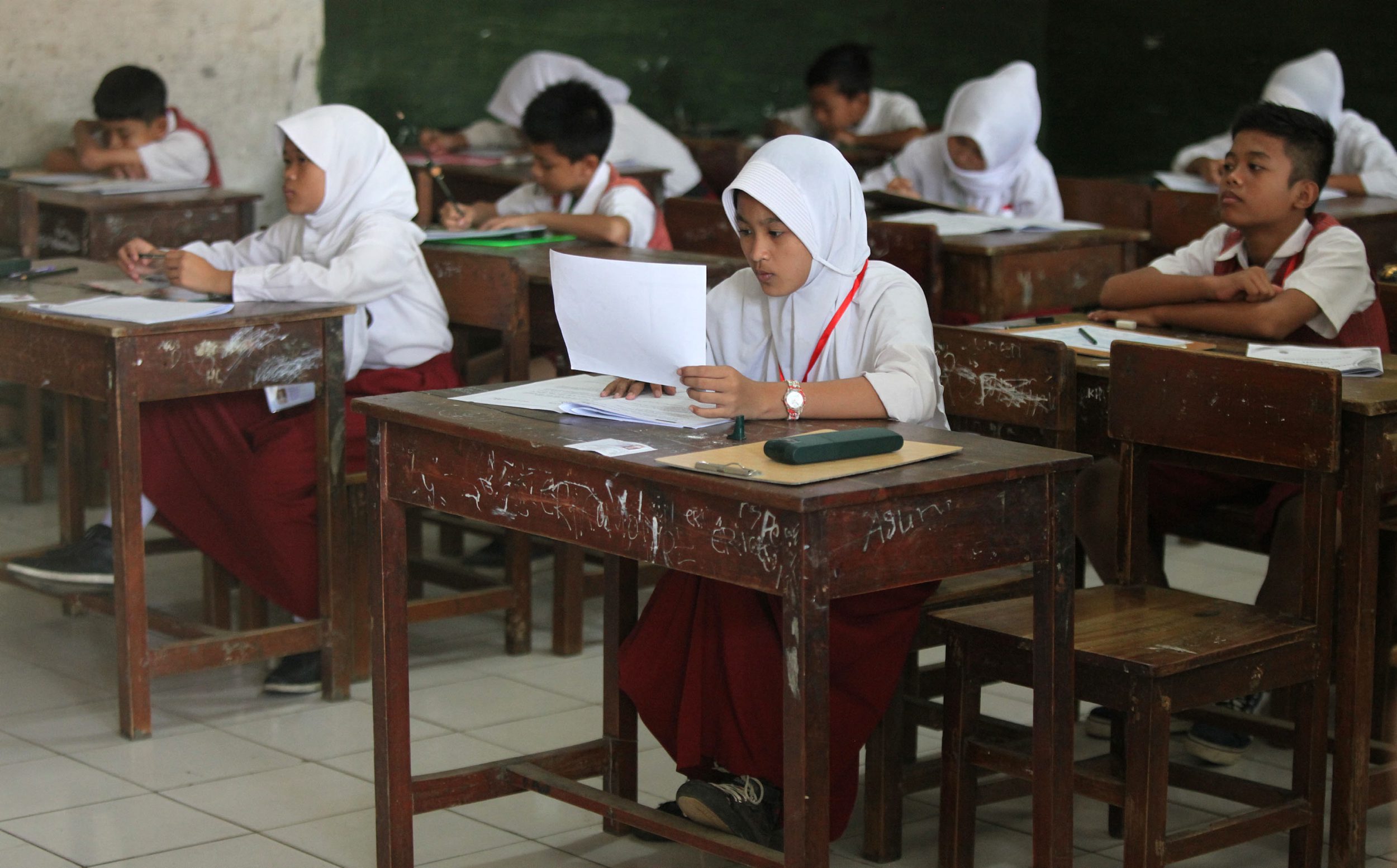 ujian-nasional-sdn-cibaduyut-bandung_20160518_102114.jpg