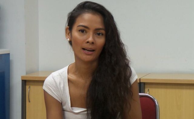 ully-triani-ketika-bertandang-ke-kantor-redaksi-tribunnews_20170307_214631.jpg