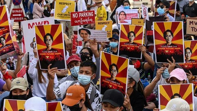 unjuk-rasa-anti-kudeta-militer-myanmar.jpg
