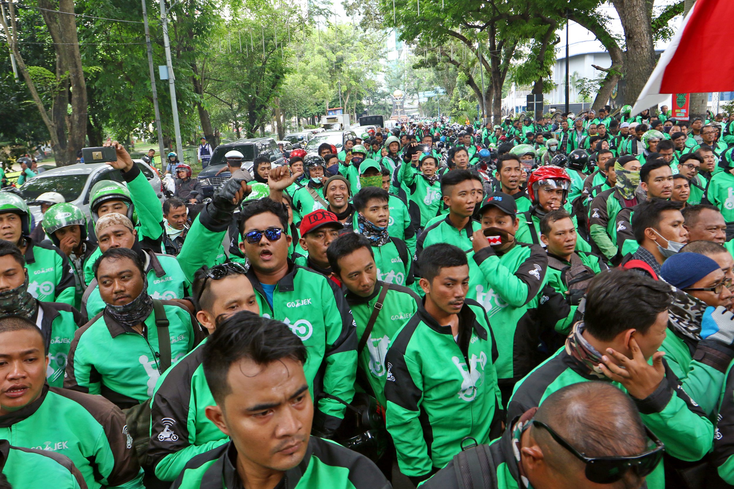 unjuk-rasa-driver-gojek-di-medan_20170413_114444.jpg