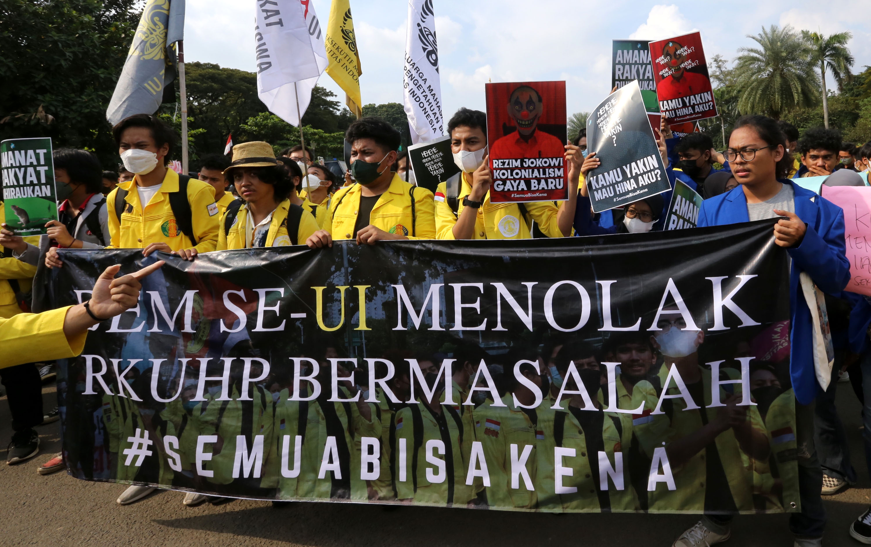 unjuk-rasa-mahasiswa-tolak-rkuhp-pasal-problematika_20220621_173824.jpg