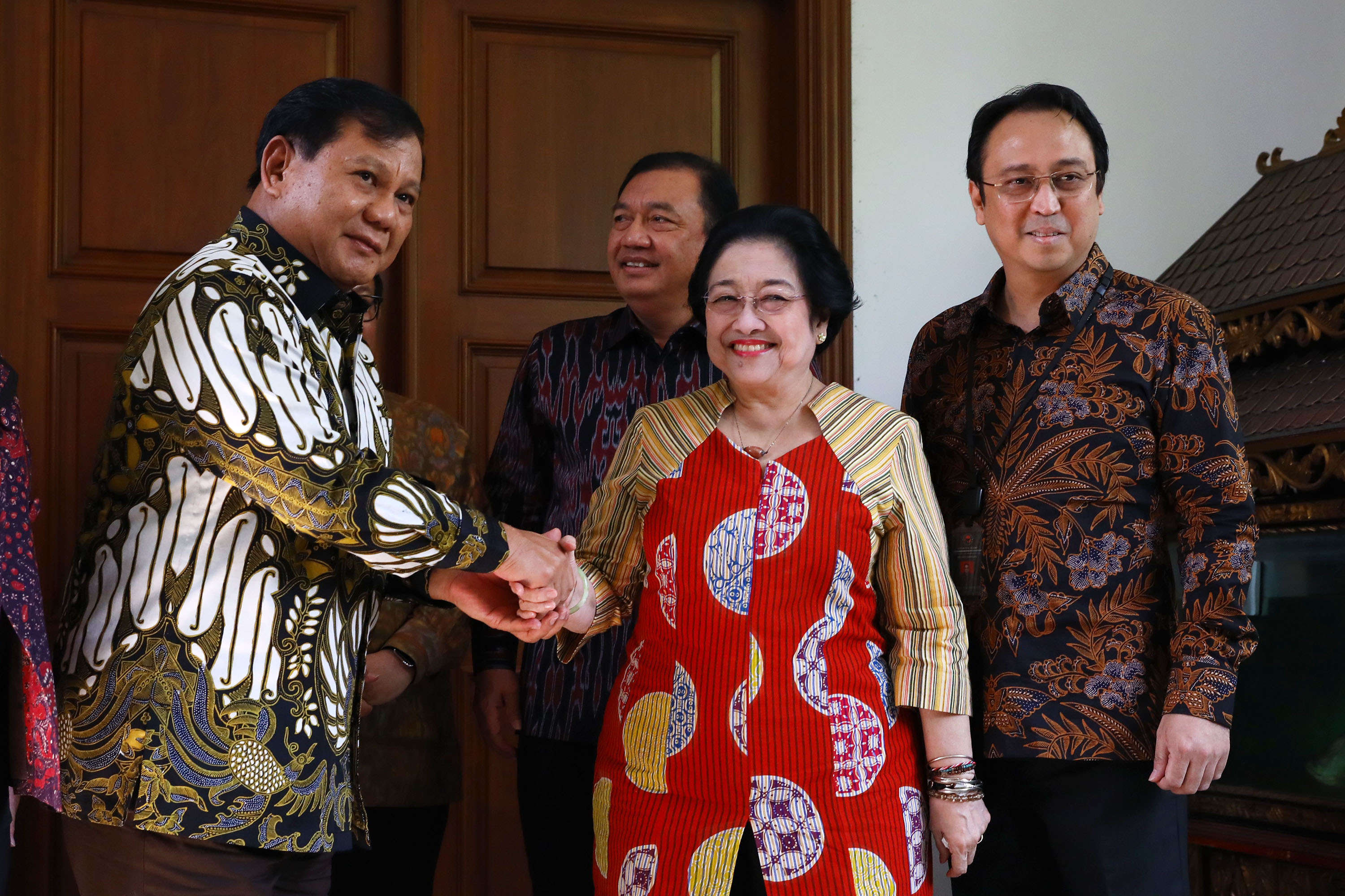 usai-temui-jokowi-prabowo-kini-sambangi-megawati_20190724_174007.jpg