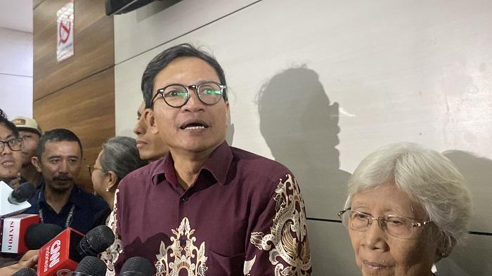 Ini yang Disampaikan Usman Hamid saat Menjadi Saksi di Sidang Uji Formil Terhadap UU TNI di MK