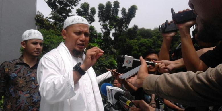 ustaz-arifin-ilham_20161201_212512.jpg