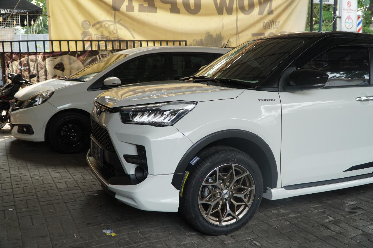 Tips Modifikasi Toyota Raize dan Daihatsu Rocky Agar Tampilan Makin ...