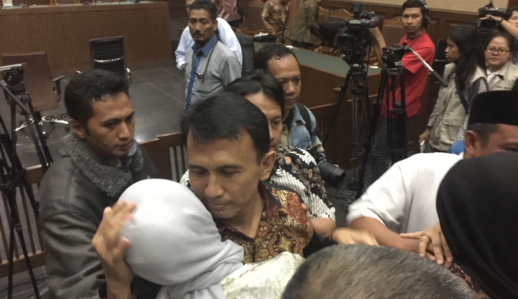 vinny-indah-lupitasari_20160314_223229.jpg