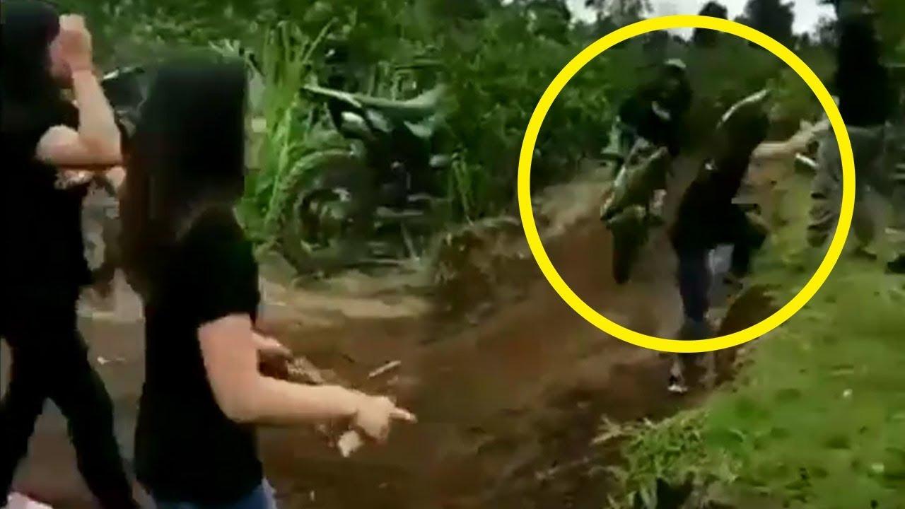 viral-video-2-wanita-berjalan-di-lintasan-balap-hingga-akibatkan-pembalap-terjungkal-lalu-ditinggal.jpg