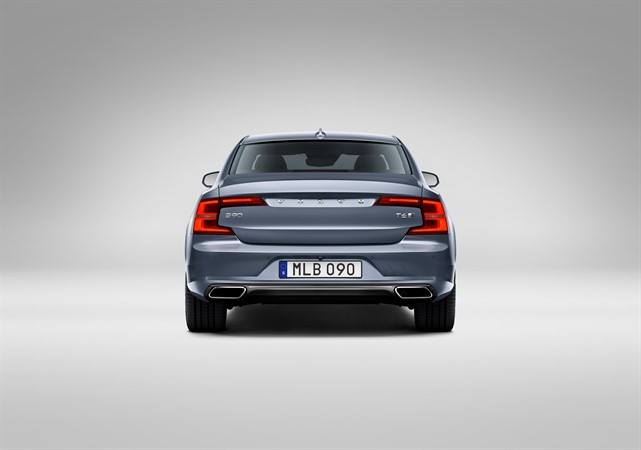 volvo-s90_20160217_174721.jpg