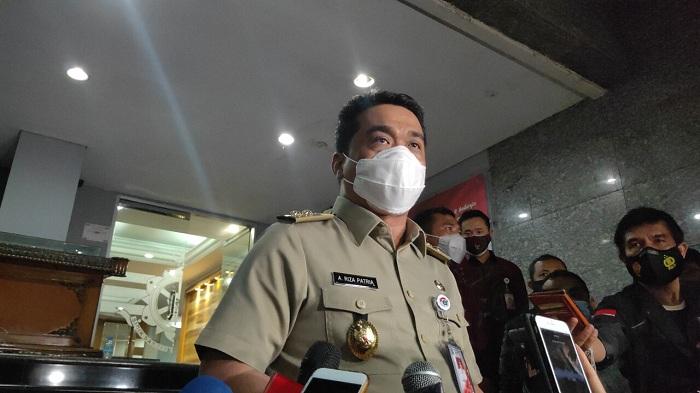 wakil-gubernur-dki-jakarta-ahmad-riza-patria-usai-berikan-klarifikasi.jpg
