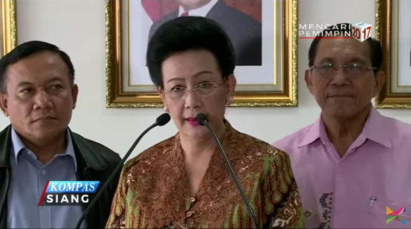 wakil-ketua-dpd-ri-gkr-hemas_20170404_192346.jpg