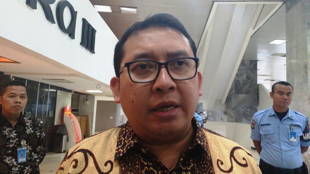 wakil-ketua-dpr-fadli-zon_20170331_135058.jpg