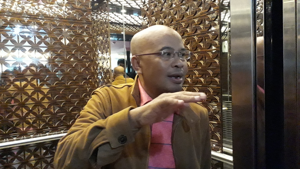 wakil-ketua-komisi-iii-dpr-ri-desmond-j-mahesa_20180130_203436.jpg