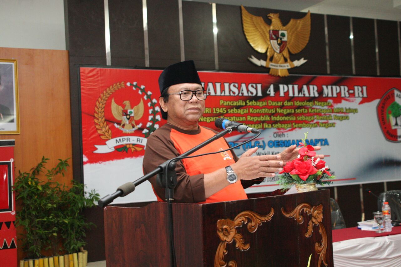 wakil-ketua-mpr-ri-oesman-sapta-odang_20161125_175841.jpg