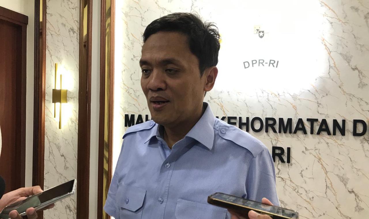 wakil-ketua-umum-partai-gerindra-anggota-dpr-ri-fraksi-gerindra-habiburokhman-saat-ditemui.jpg