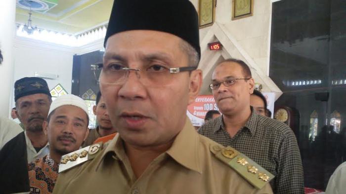 wali-kota-makassar_20150927_171751.jpg