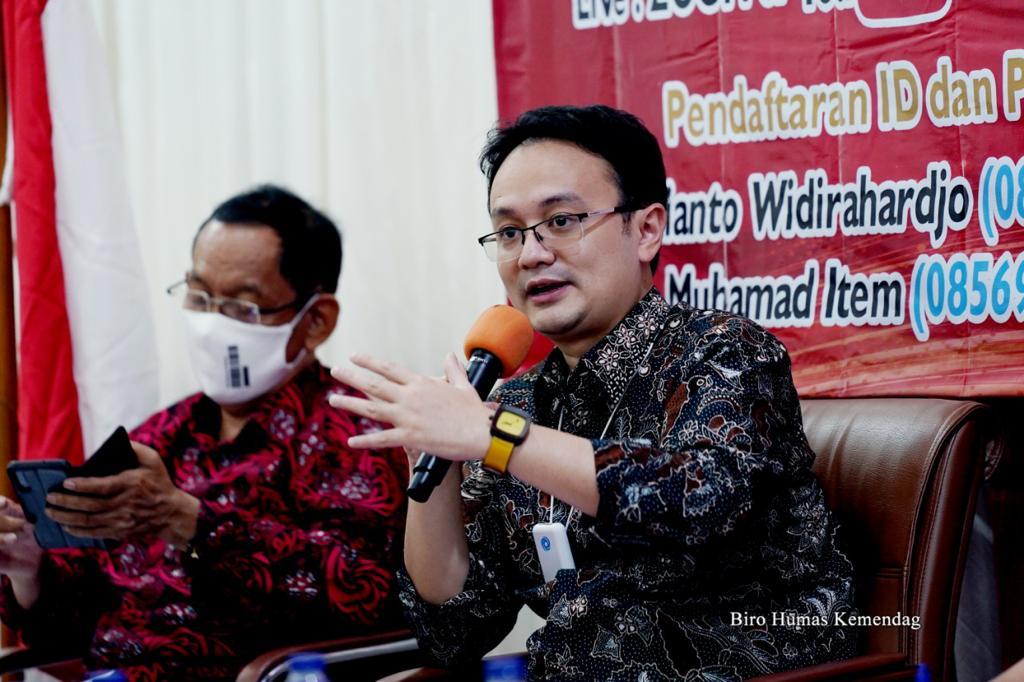 wamendag-jerry-pakai-jam-tangan-buatan-lokal.jpg