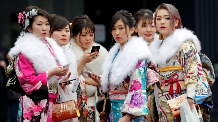 wanita-memakai-yukata-di-jepang_20181013_201213.jpg