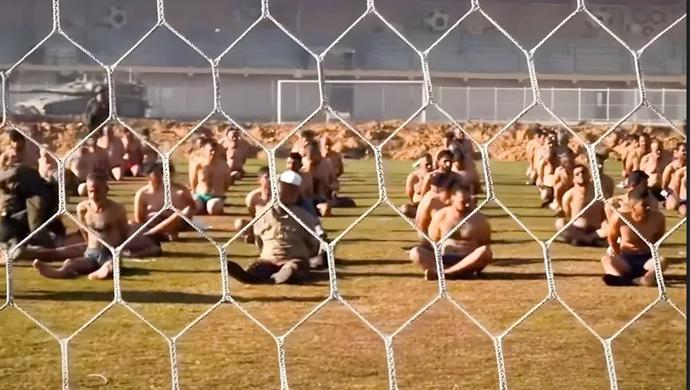 warga-palestina-yang-ditelanjangi-tentara-israel.jpg