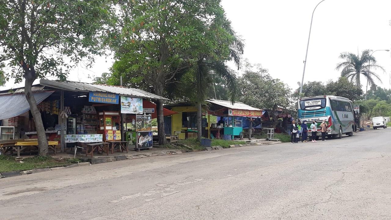 warung-nasi-sambut-pemudik.jpg