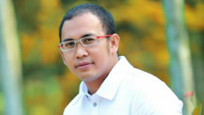 wasekjen-partai-gerindra-andre-rosiade_20170324_092939.jpg