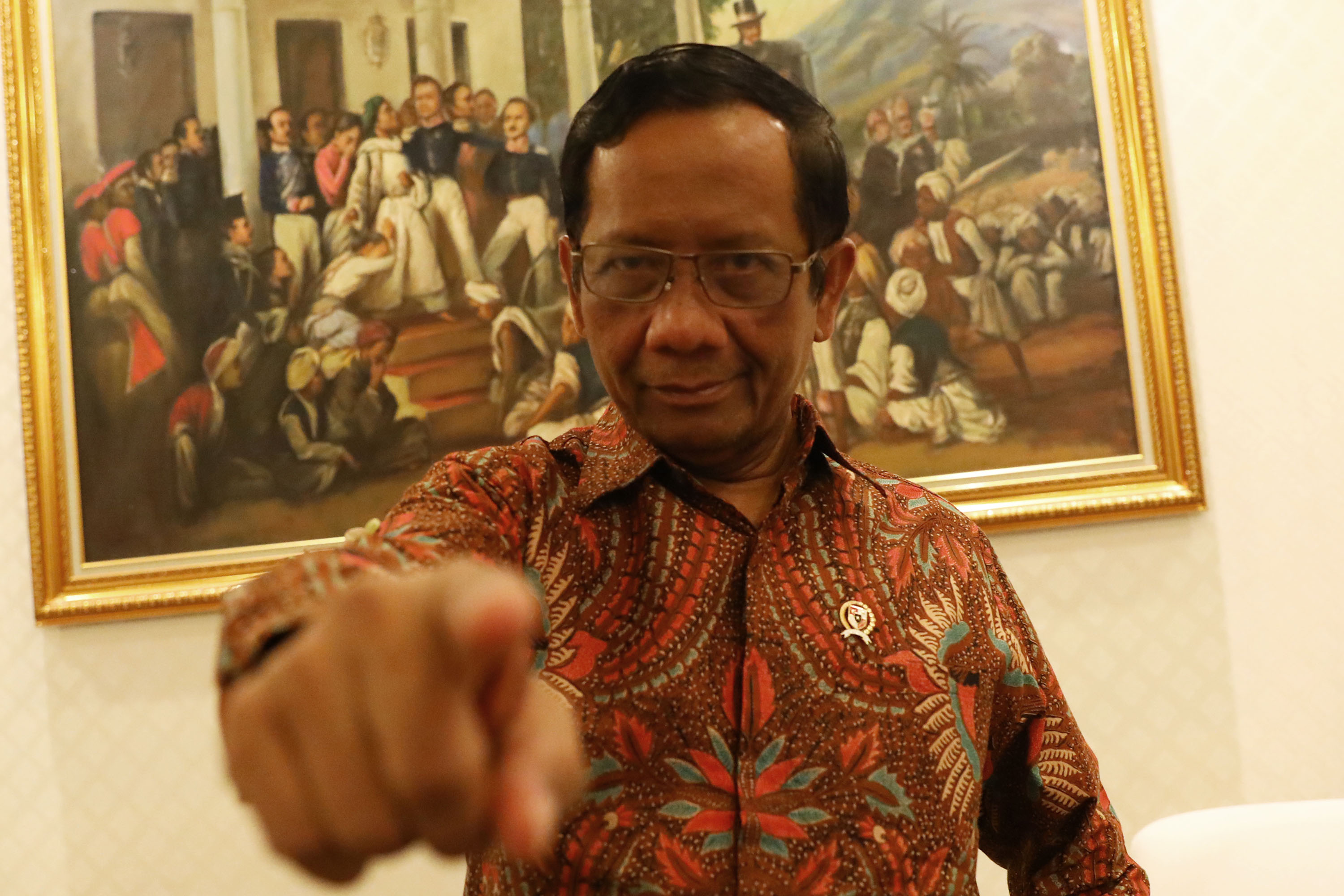 wawancara-khusus-dengan-menkopolhukam-mahfud-md_20191119_214027.jpg