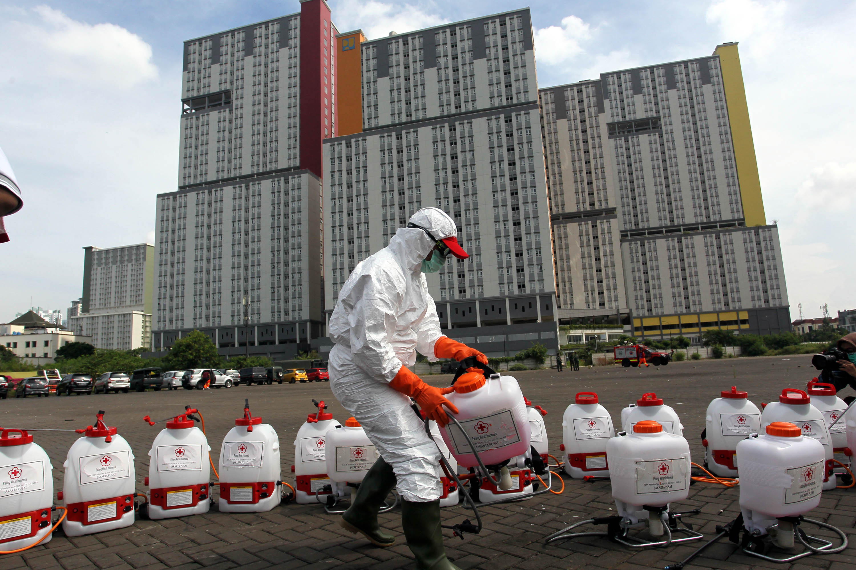 wisma-atlet-kemayoran-dijadikan-rumah-sakit-darurat-wabah-corona_20200321_152215.jpg
