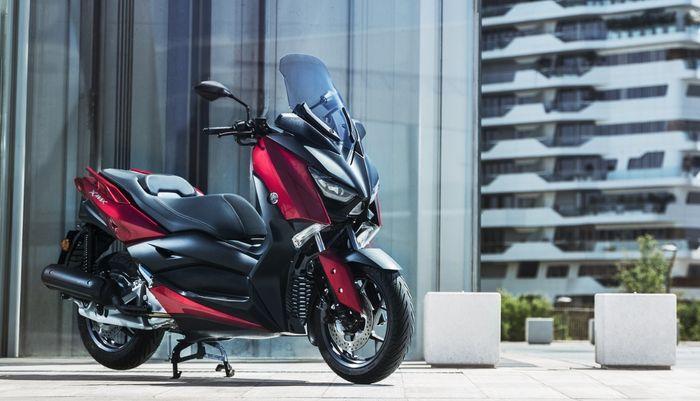 yamaha-xmax-125.jpg