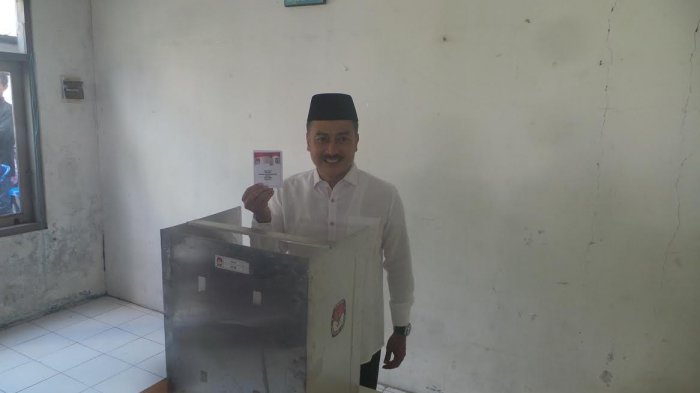 yulianto-calon-wali-kota-salatiga_20170215_142203.jpg