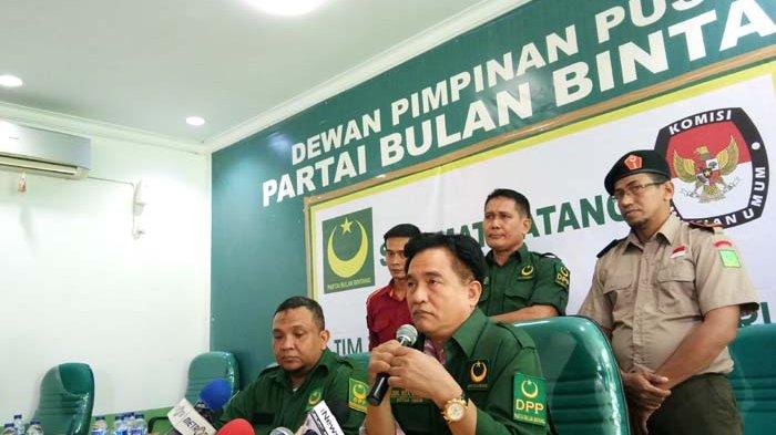 yusril-ihza-mahendra-ketum-pbb.jpg