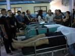 12-orang-tewas-dalam-kebakaran-inul-vizta-manado_20151025_150651.jpg