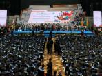 1400-wisudawan.jpg