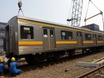 18-gerbong-bekas-jepang-tiba-di-tanjung-priok_20160106_170936.jpg