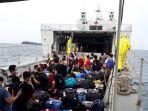 188-wni-abk-kapal-pesiar-world-dream-tiba-di-kepulauan-seribu.jpg
