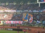 2-anggota-the-jak-mania-tertangkap-massa-di-bandung_20180924_085522.jpg